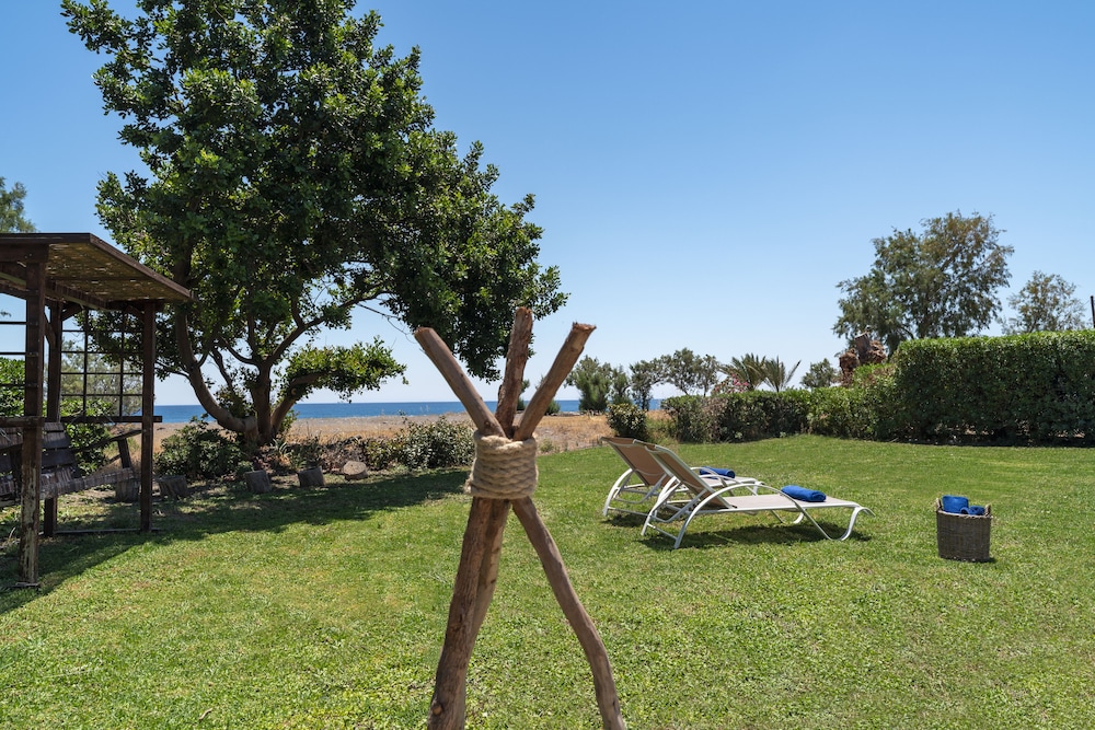 Eco Beach And Magic Garden 33/50