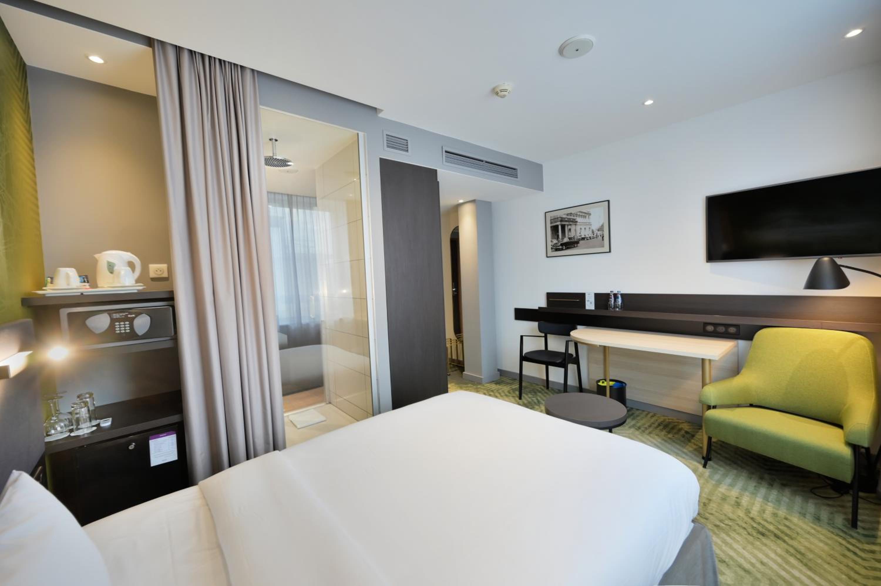 rooms