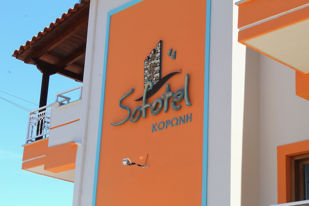 Sofotel 3/49