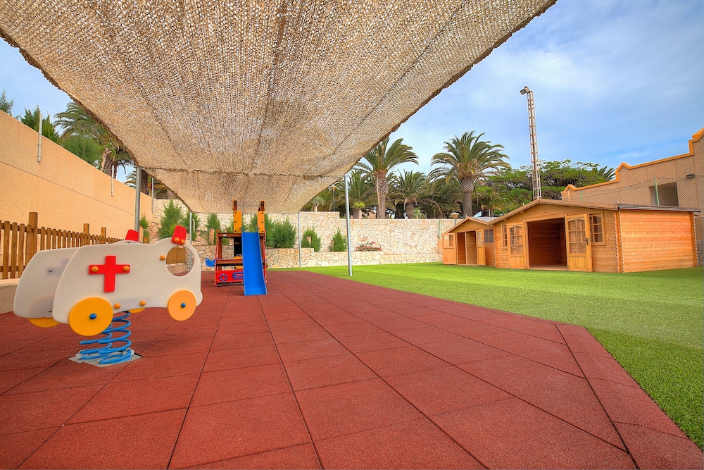 SBH Monica Beach Resort 33/47