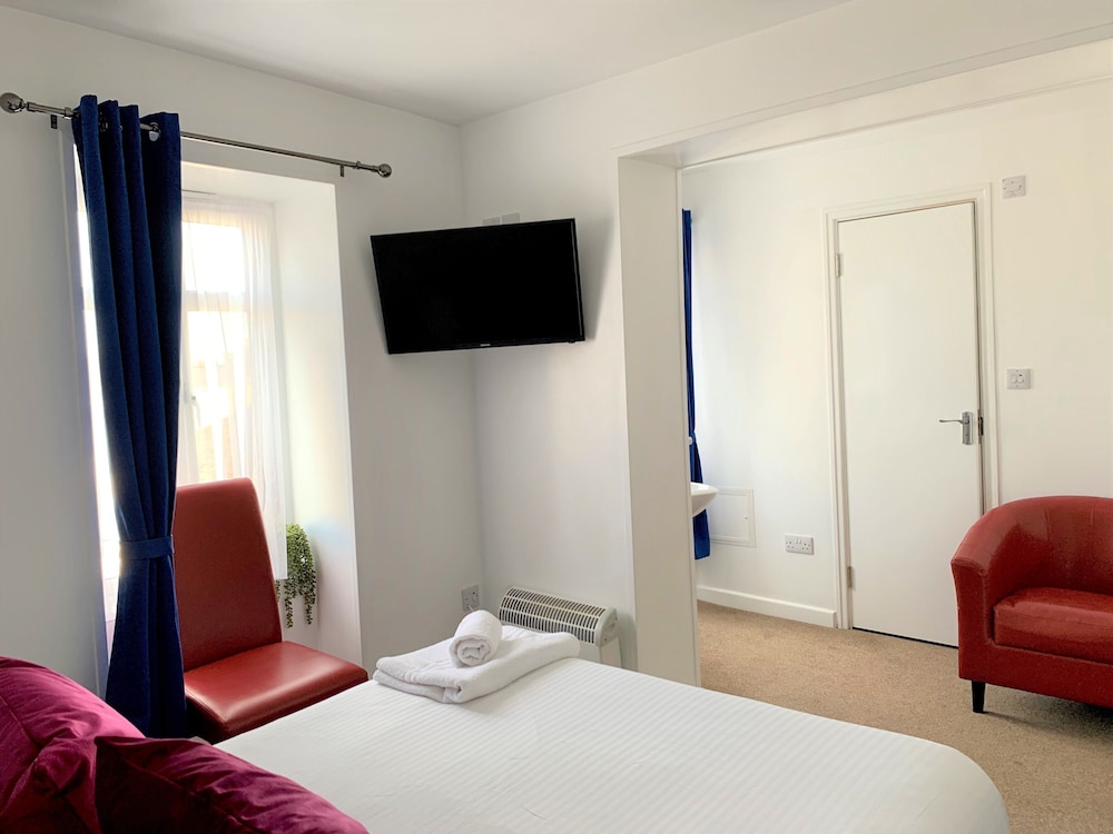Sarum Hotel 17/69