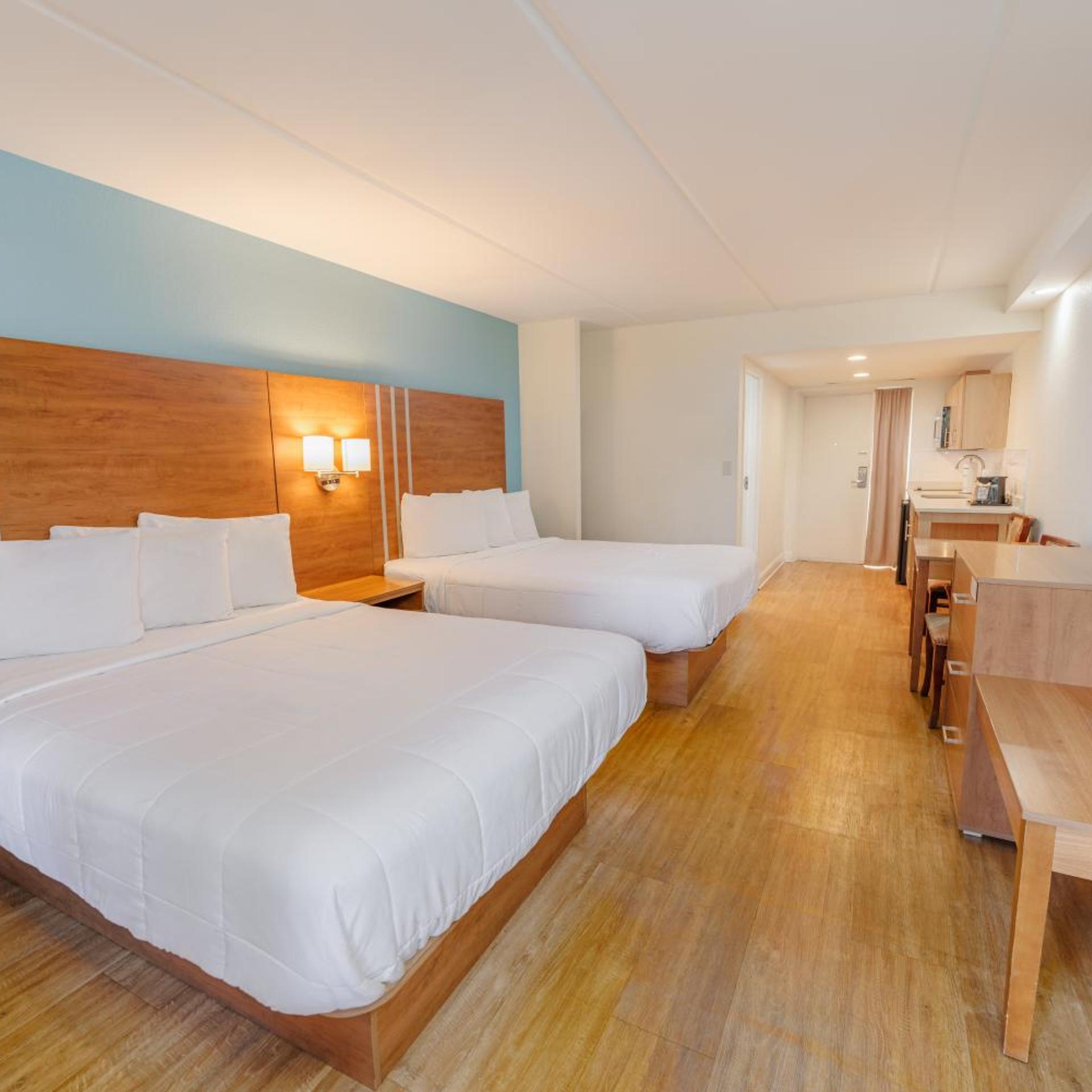Dunes Inn and Suites 7/29
