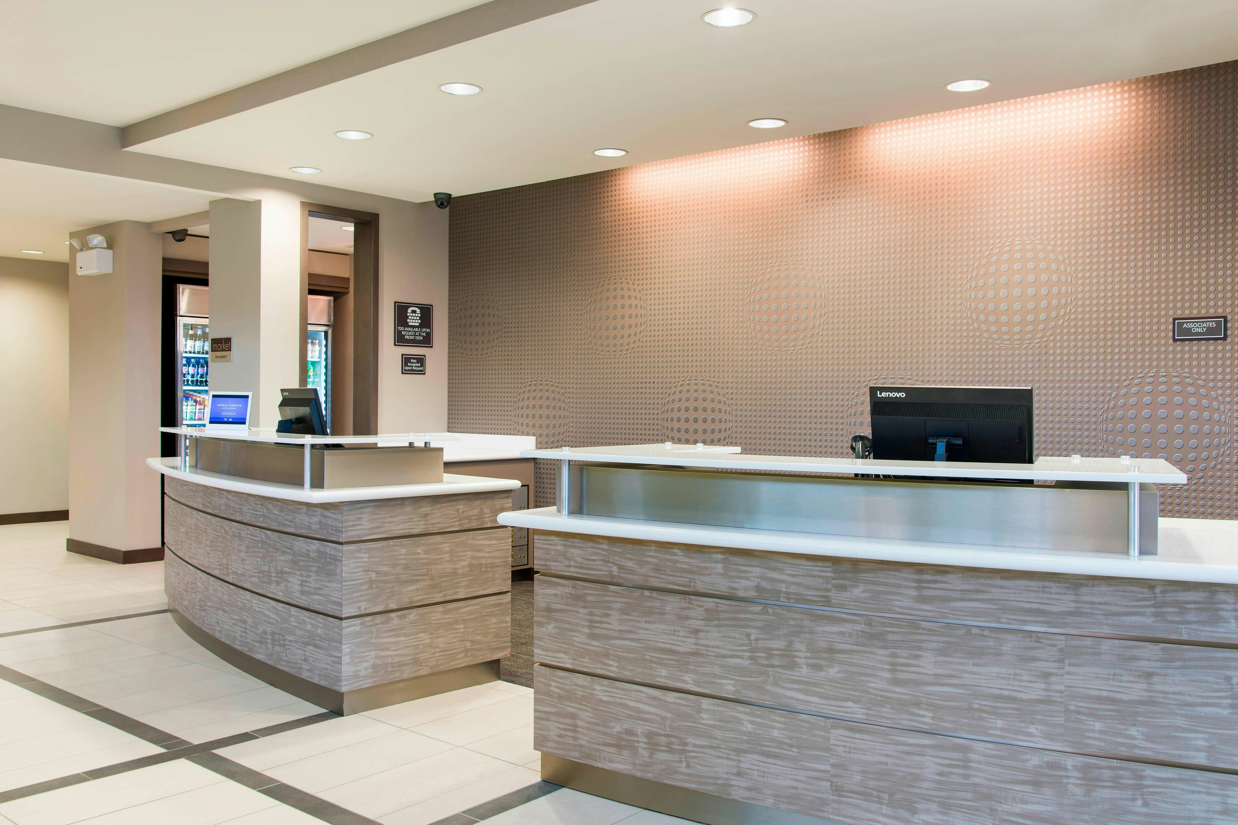 Residence Inn Milwaukee West 2/34