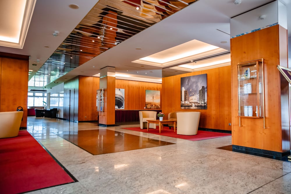 Lobby at Muggelseeperle Hotel & Conference Berlin, BERLIN