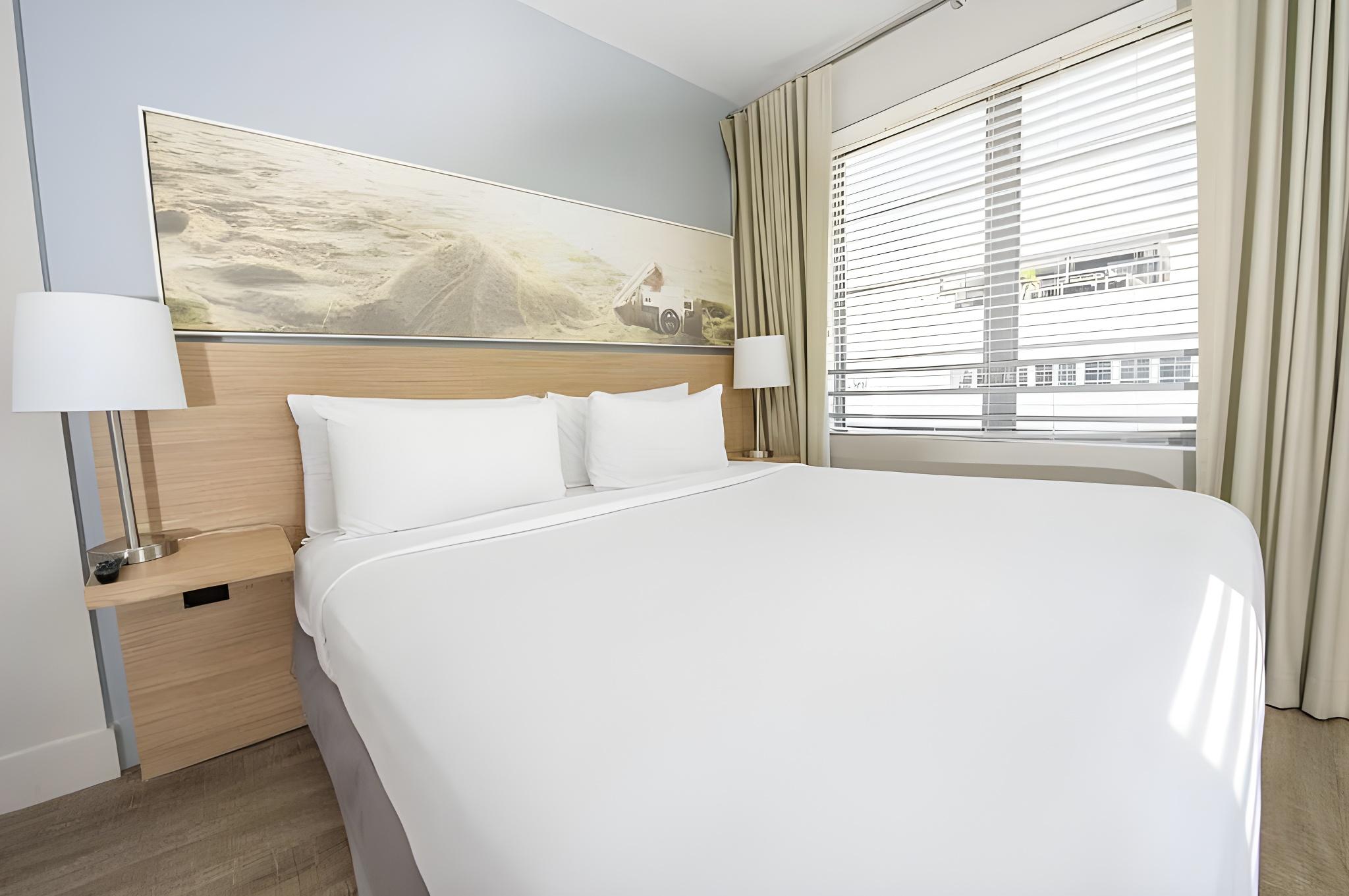 Room, Double Bed