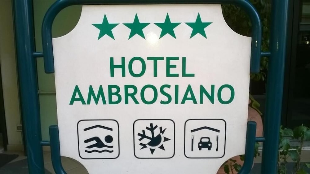 Ambrosiano Hotel 8/31