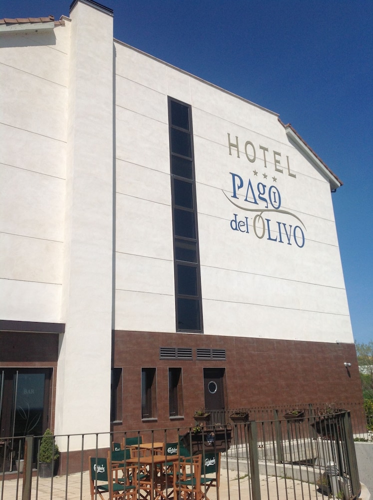 Hotel Pago Del Olivo 2/32