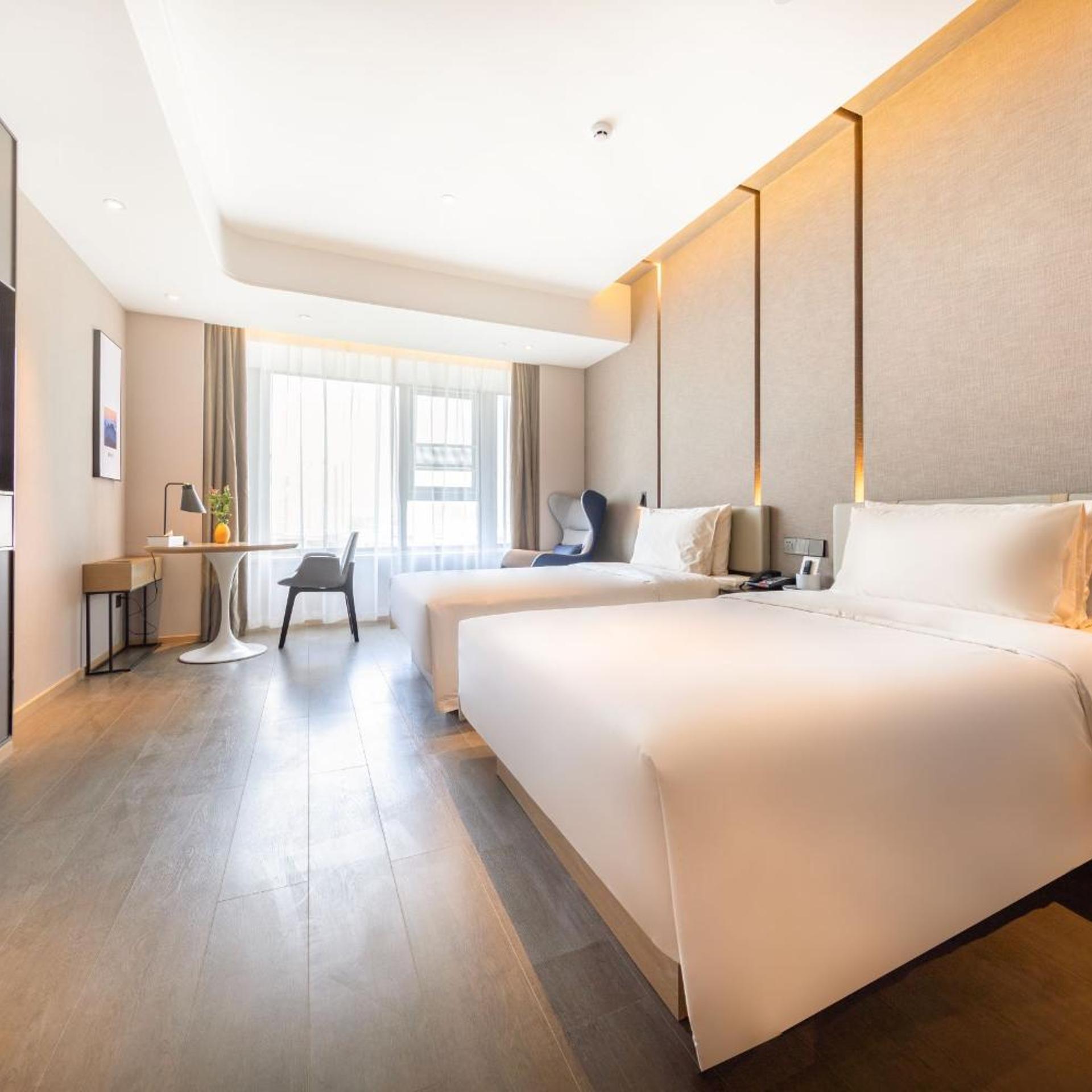 Beijing Road Atour Hotel 6/20