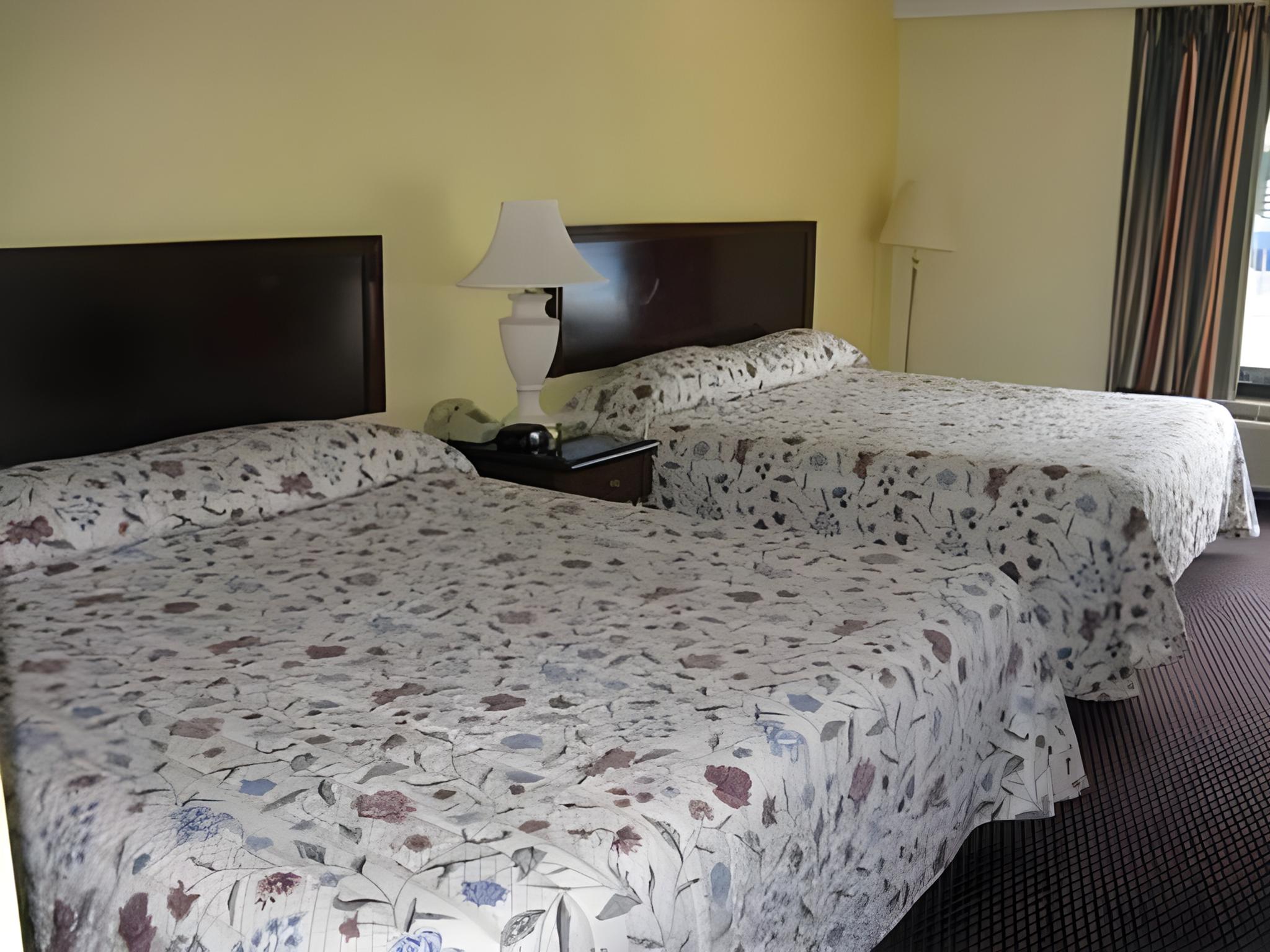 WALKING HORSE LODGE LEWISBURG 3/6
