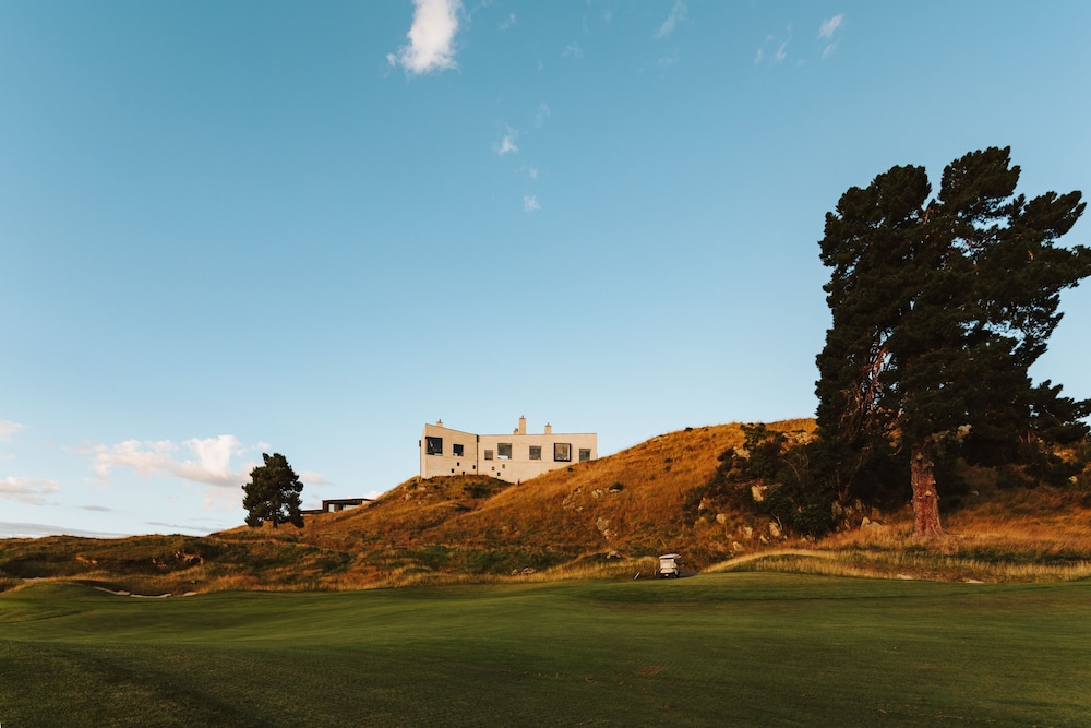 THE KINLOCH CLUB 3/48