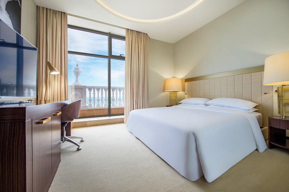 SHERATON BATUMI HOTEL 14/63