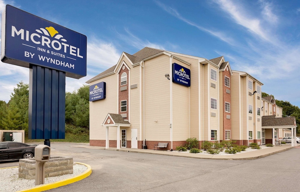 Microtel Inn & Suites by Wyndham Princeton 23/27