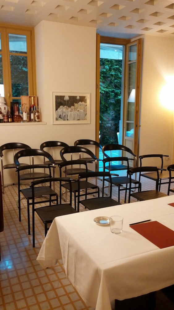 Petronilla - Hotel in Bergamo 25/39