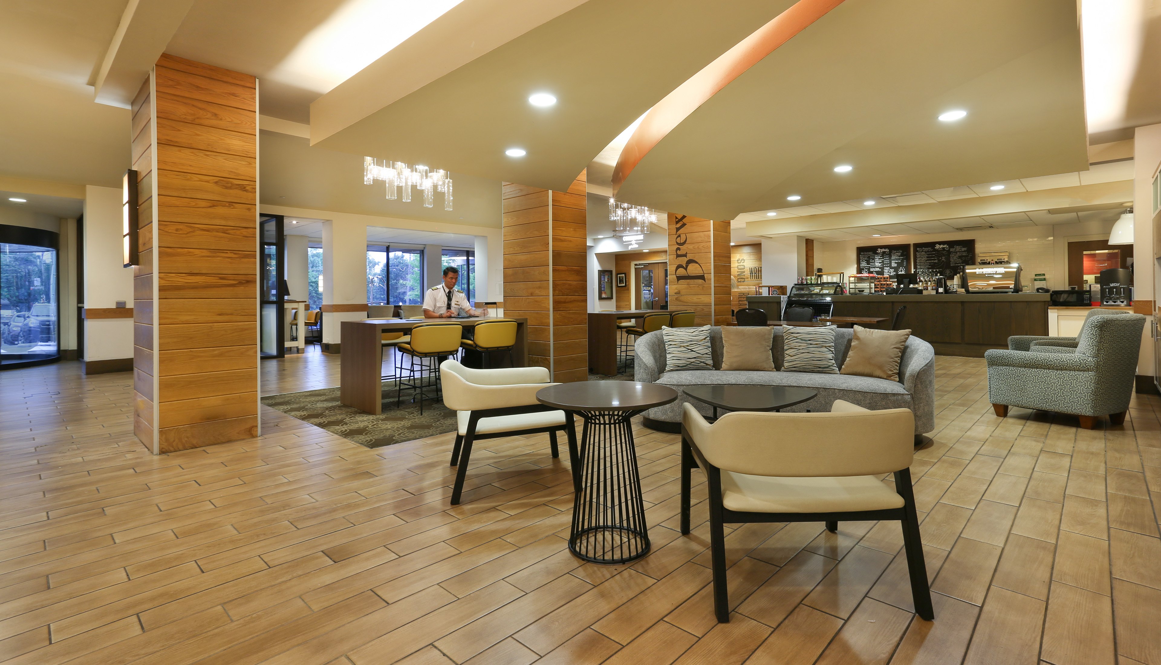 Holiday Inn Nashville-Vanderbilt (Dwtn) 53/82