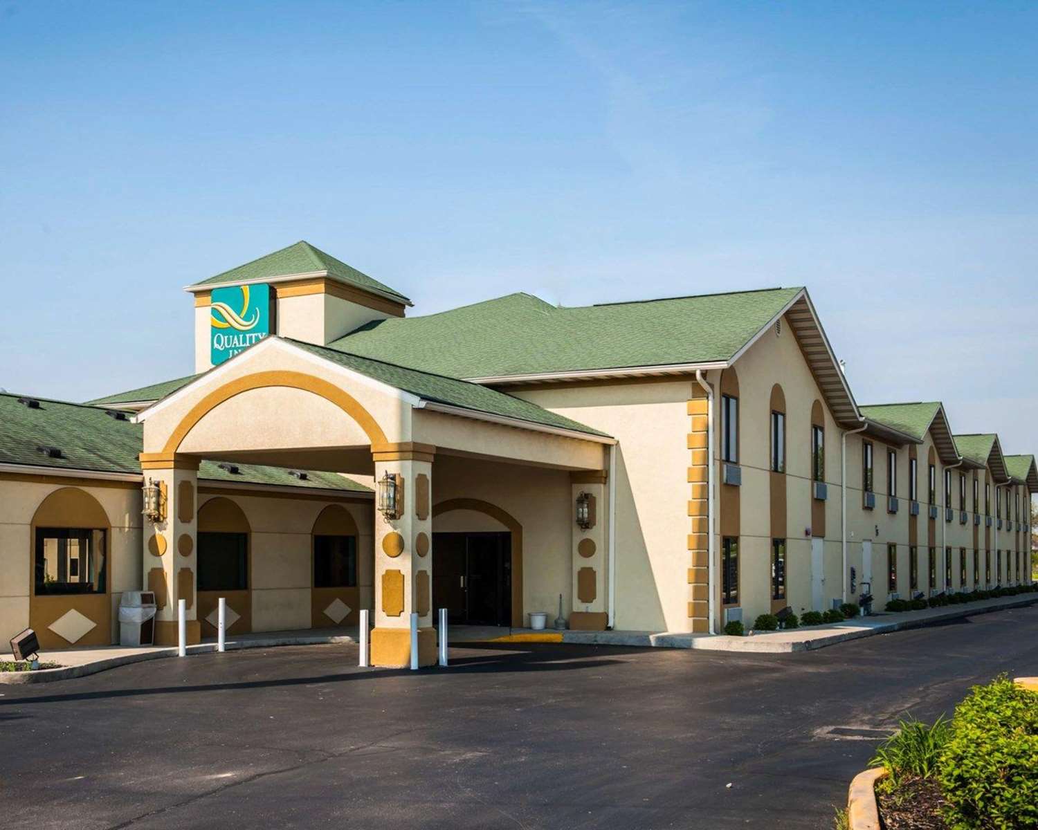 Quality Inn Franklin I-65 3/40