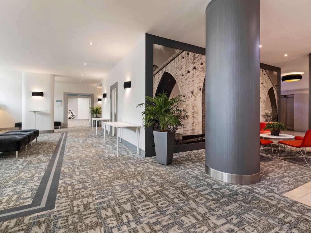 Mercure Lisboa 40/73