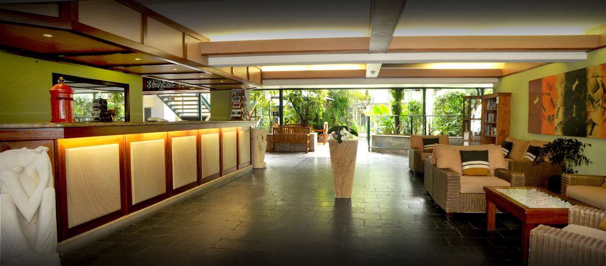 Bay Village Tropical Retreat 9/45