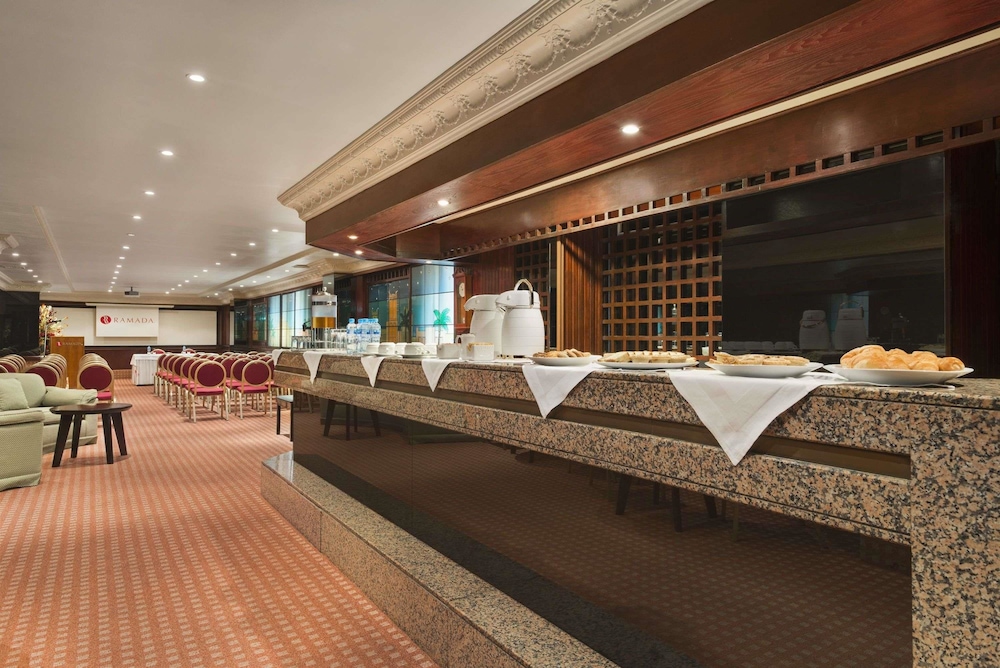 Ramada by Wyndham Bahrain 9/43