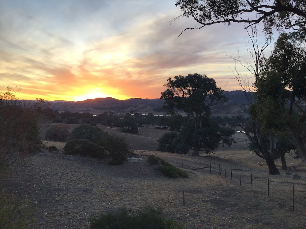 Burnt Creek Cottages Mansfield 34/50