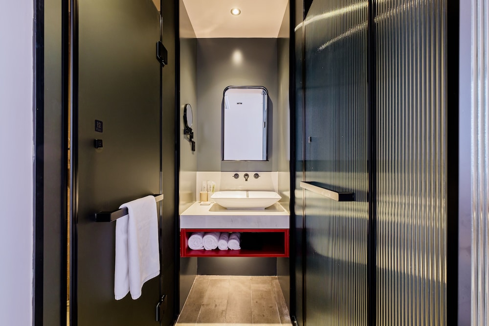 PACE HOTEL Suzhou Guanqian Branch 45/45