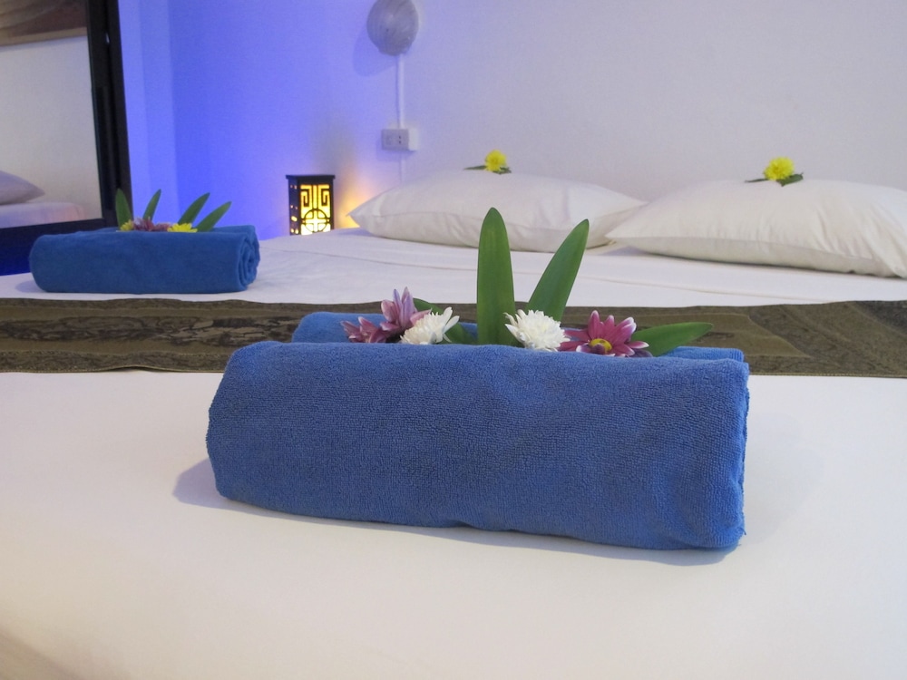 Lanta Island Resort photo2
