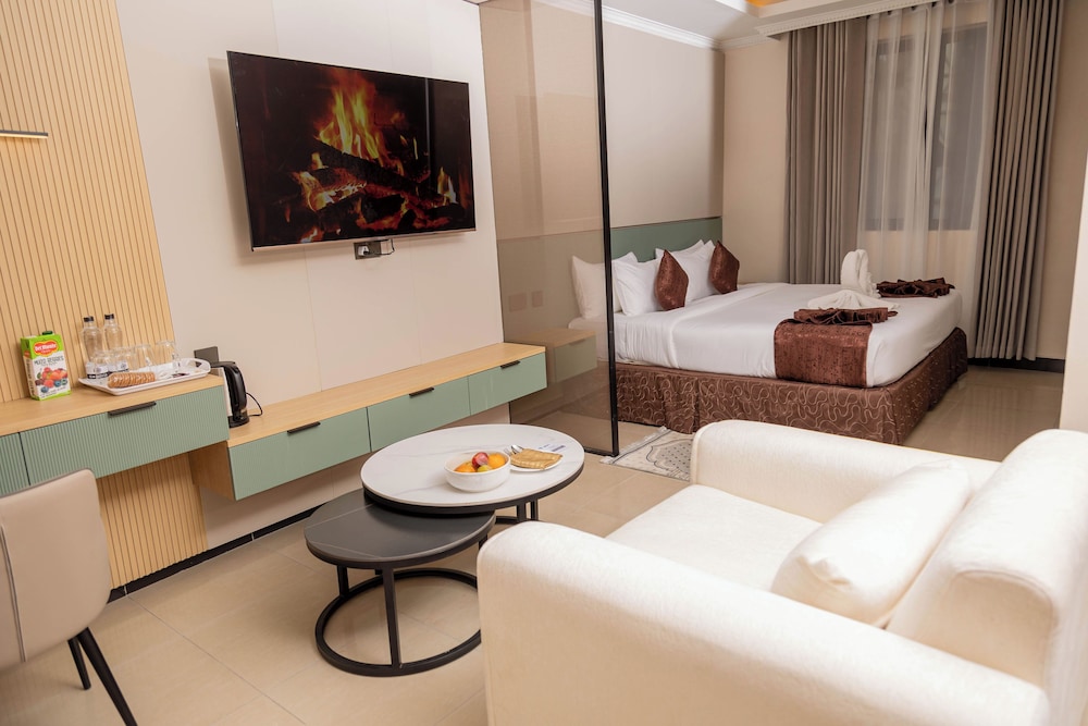 Emboita Hotel 30/50