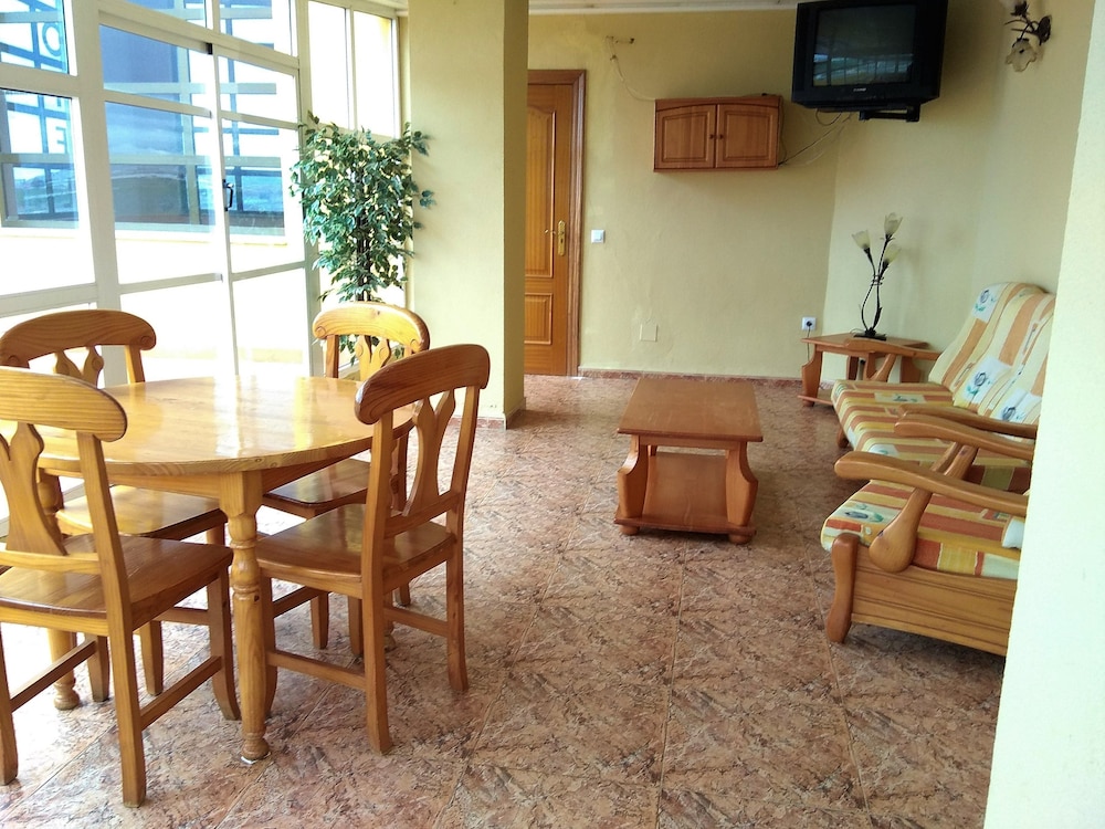 Hotel Restaurante Campomar 18/42