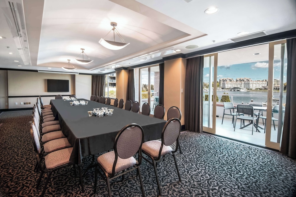 Coast Victoria Hotel Marina By Apa 36/49
