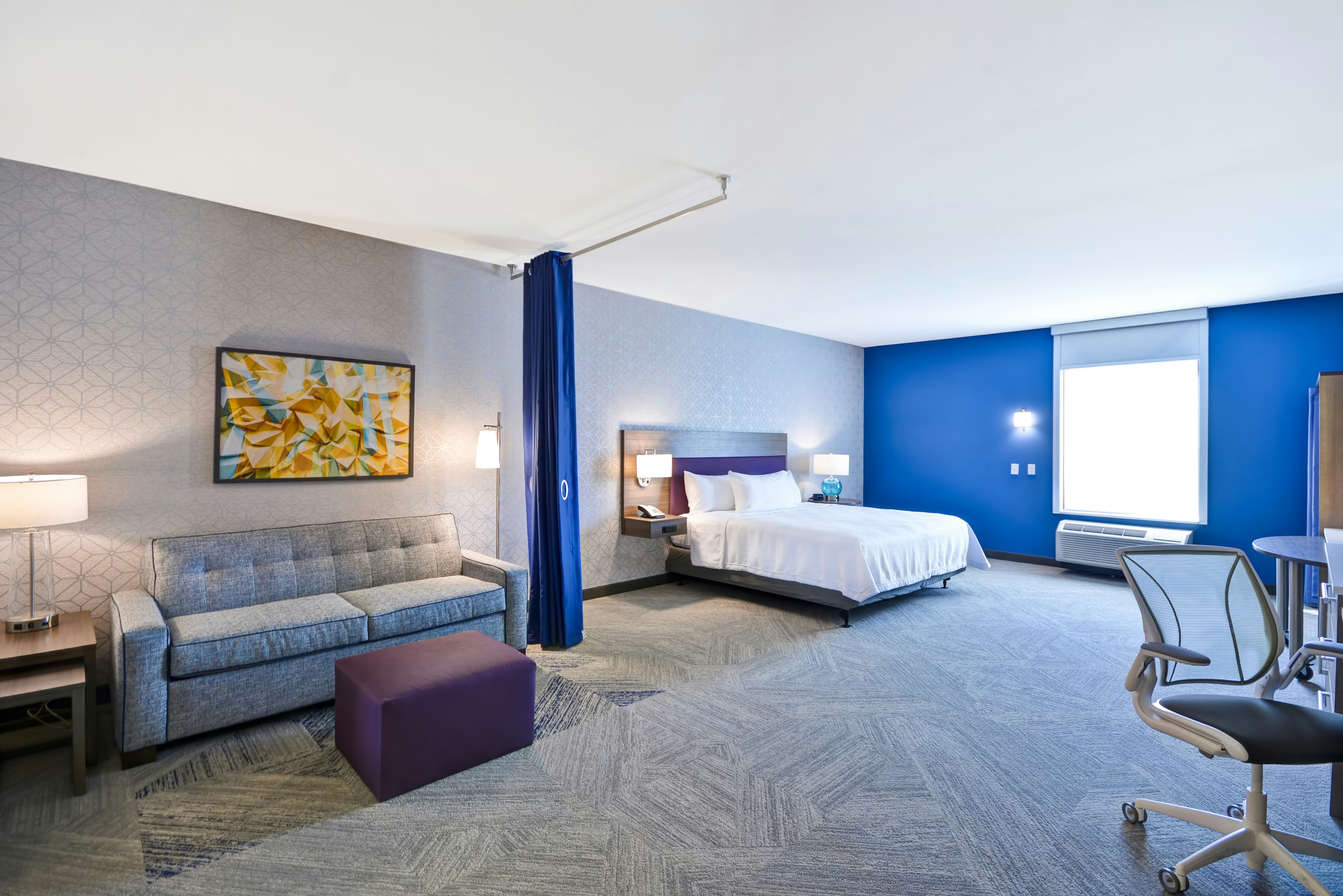 STUDIO, SUITE, KING BED, ACCESSIBLE