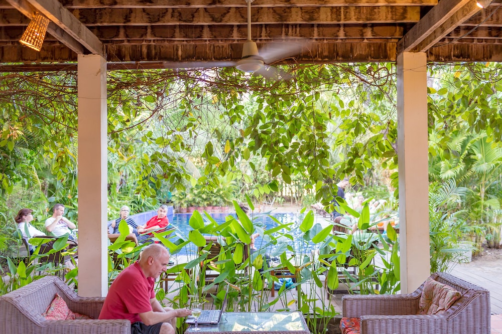 Sambor Village Hotel 35/67