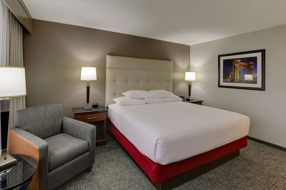 Drury Inn & Suites Columbus Dublin 14/38