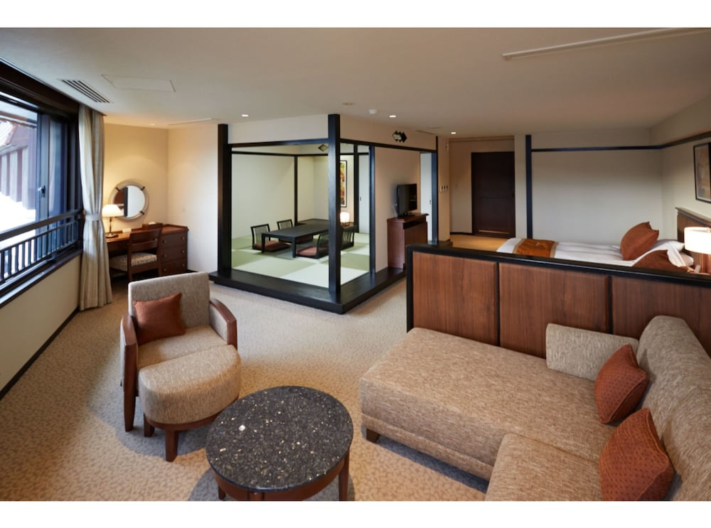 Hotel de Yama, Hakone Lakeside 35/66