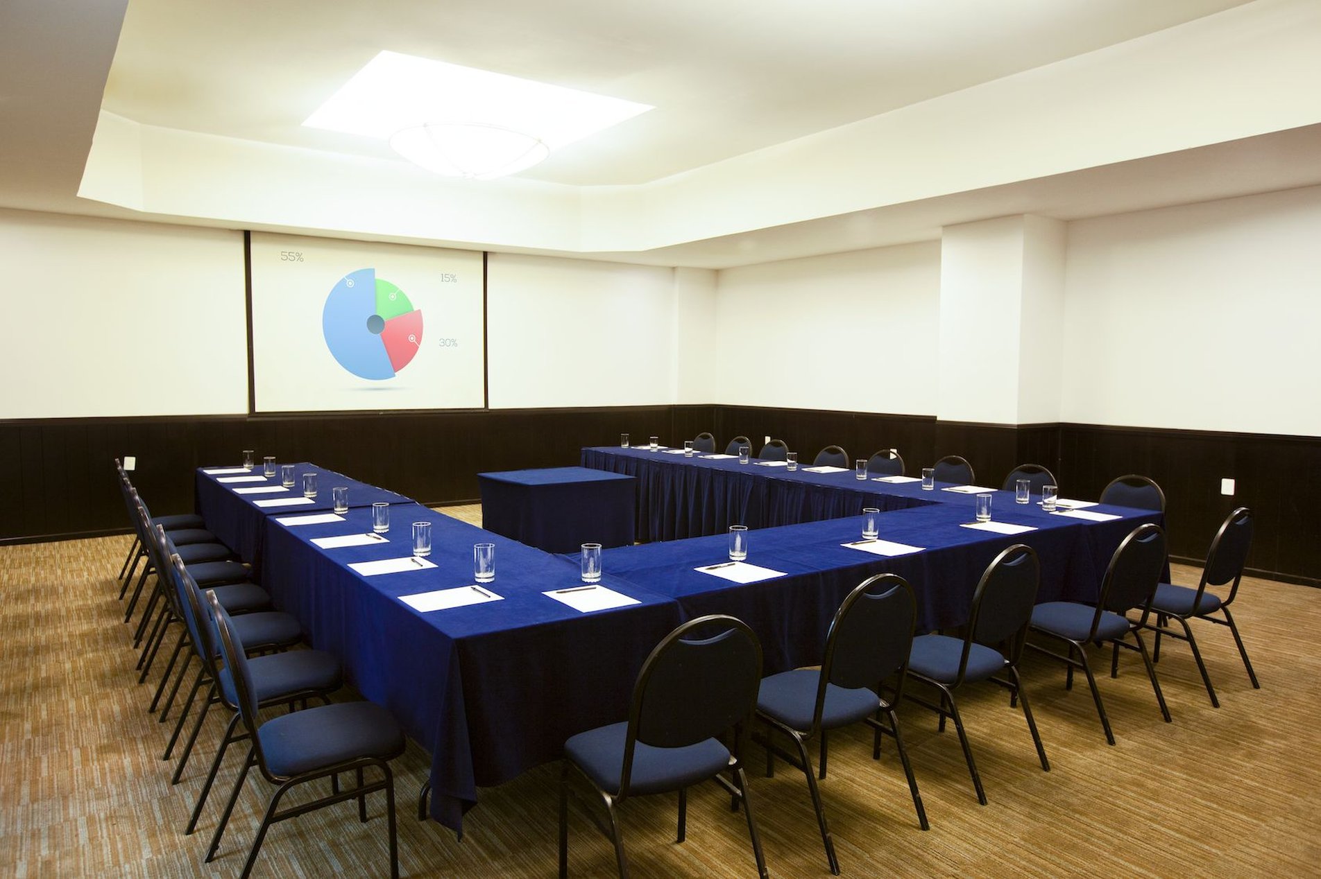 Fiesta Inn Express Naucalpan 62/77