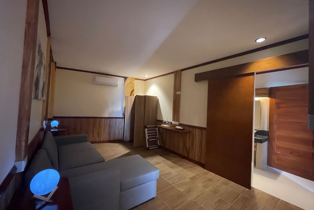 Verde View Villas 24/50