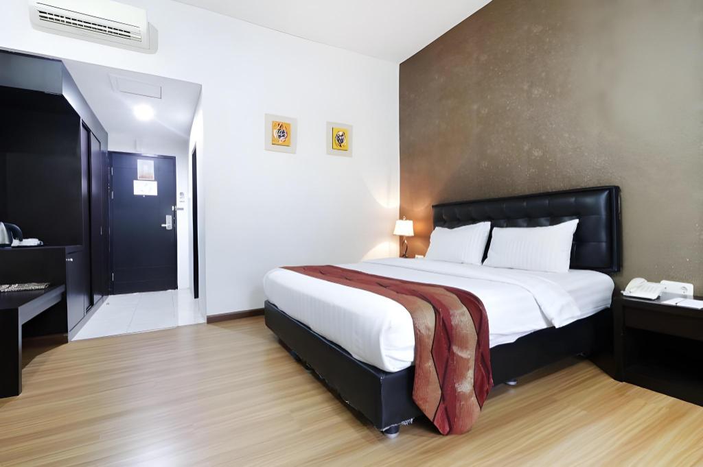 Grand Kanaya Hotel 14/50