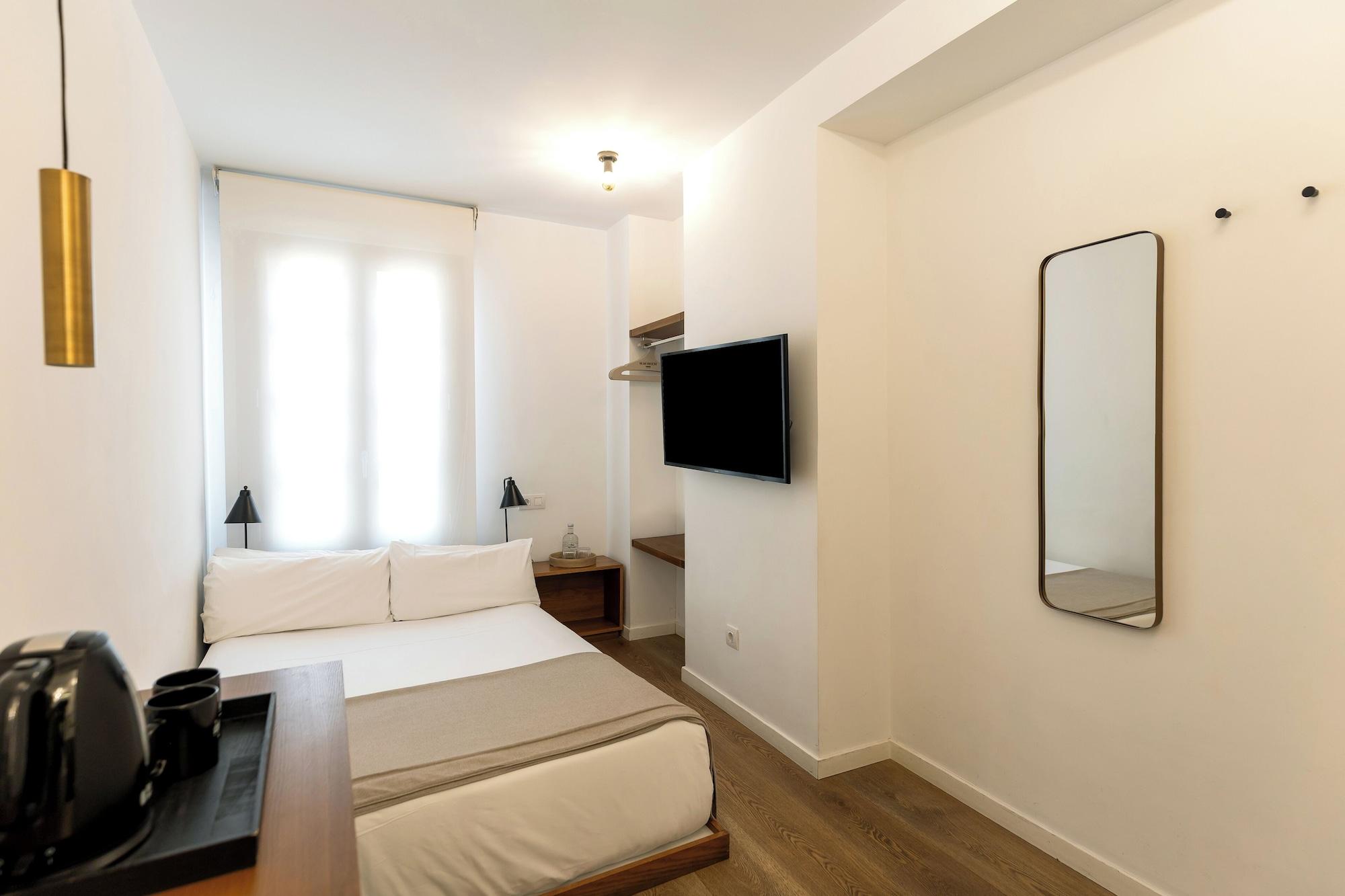 Double Bed
