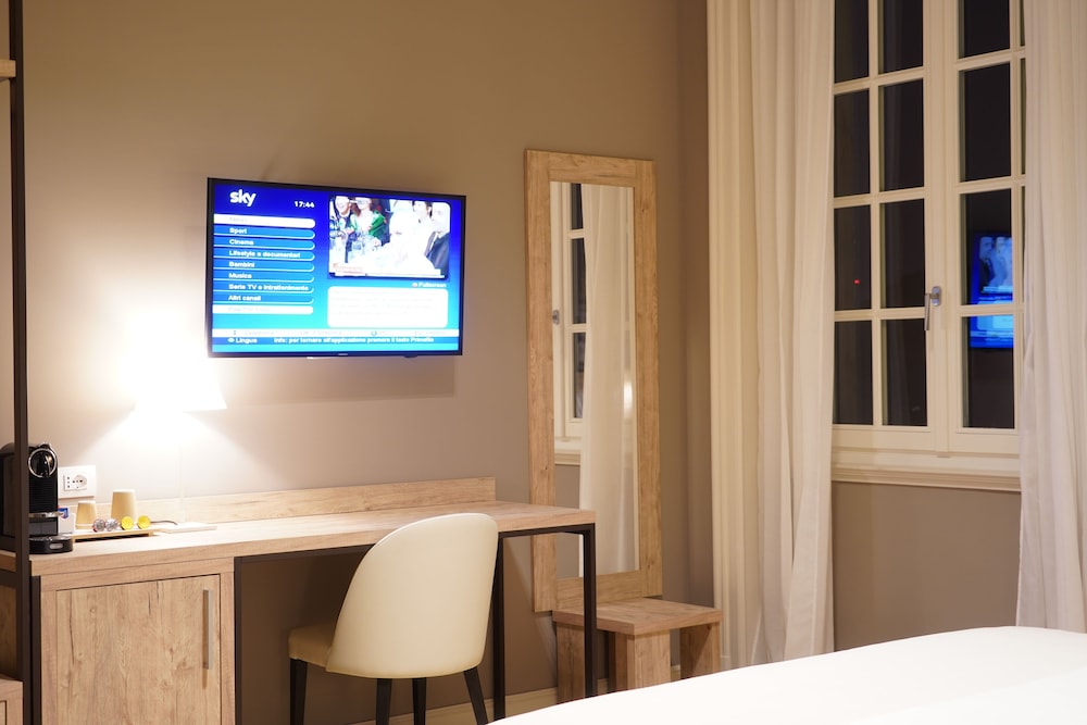 Bergamo Inn 43 25/31