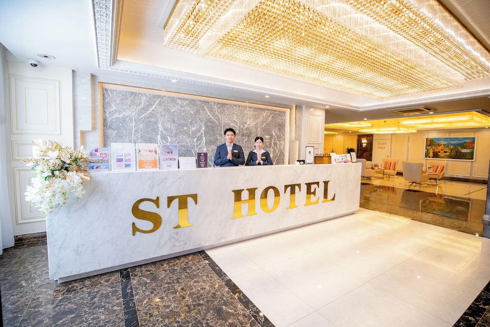 ST Hotel Wattay Airport 7/64
