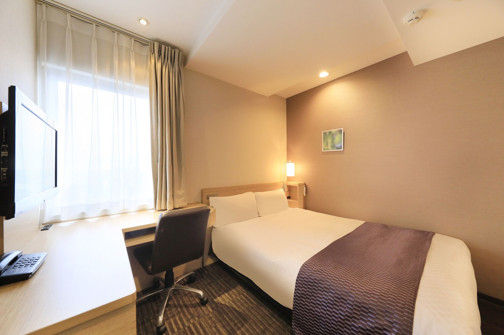 ECONOMY, DOUBLE BED