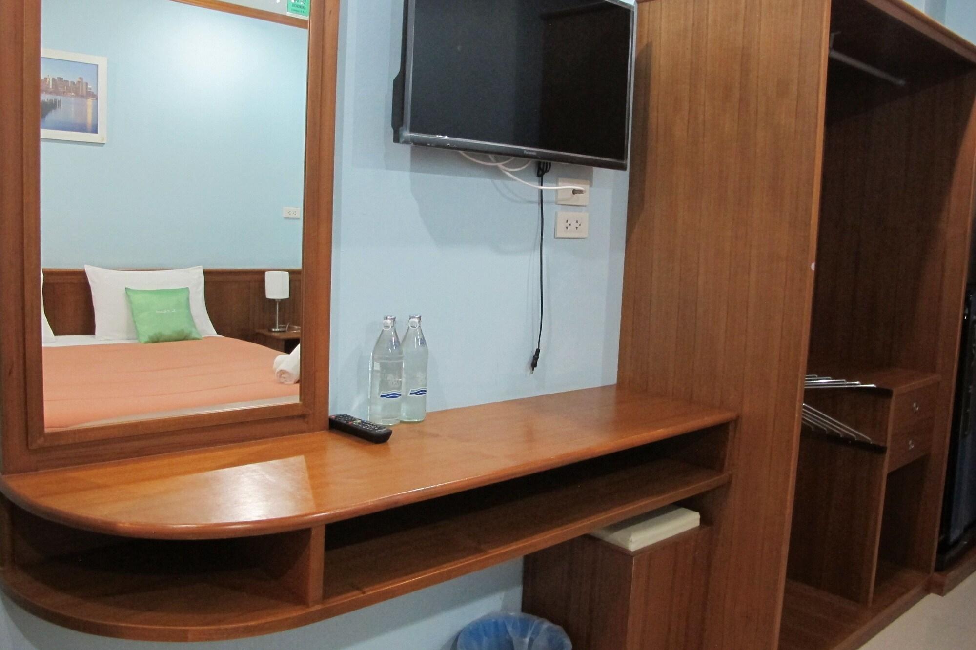 Four P Residence 27/28