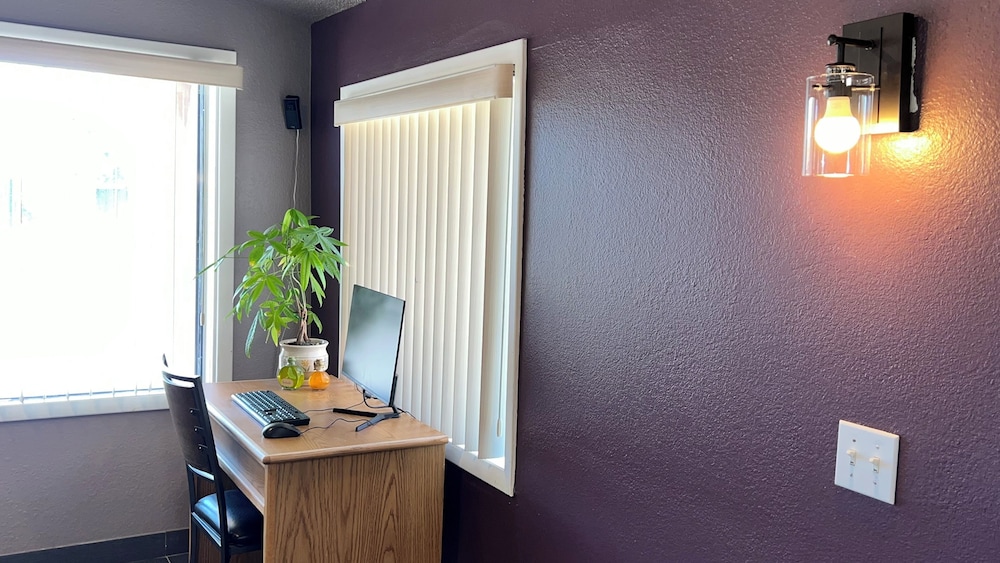 Econo Lodge Inn & Suites Montrose - Black Canyon Area 5/47