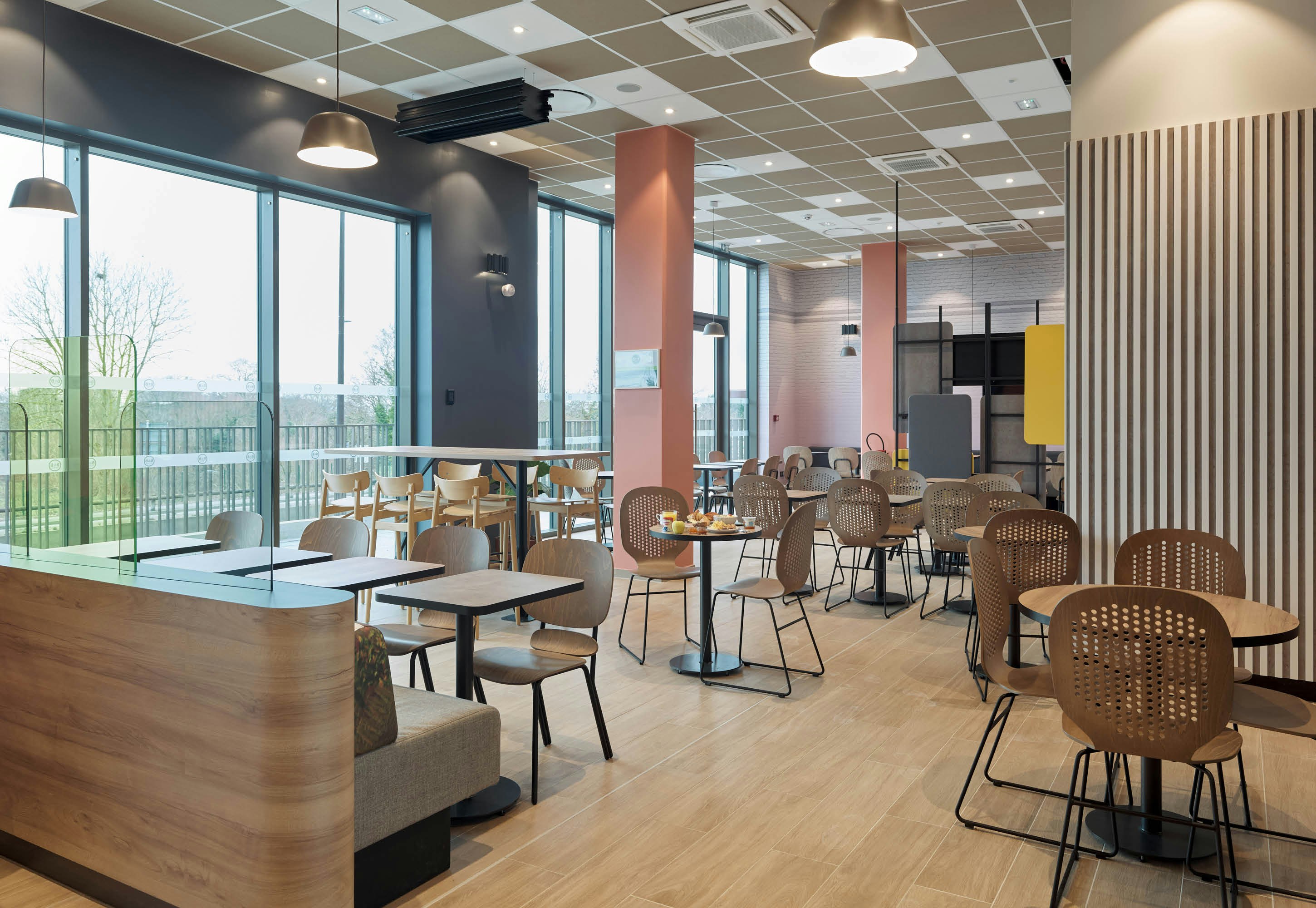 B&B Hotel Versailles Rocquencourt 30/34