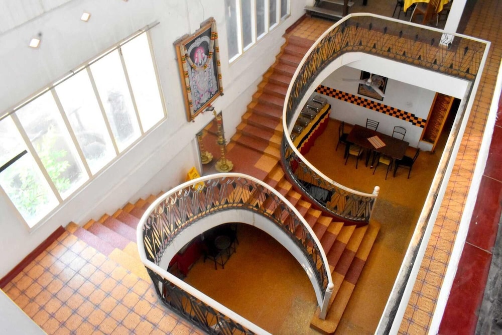 Cosy Hotel And Restaurant 14/24