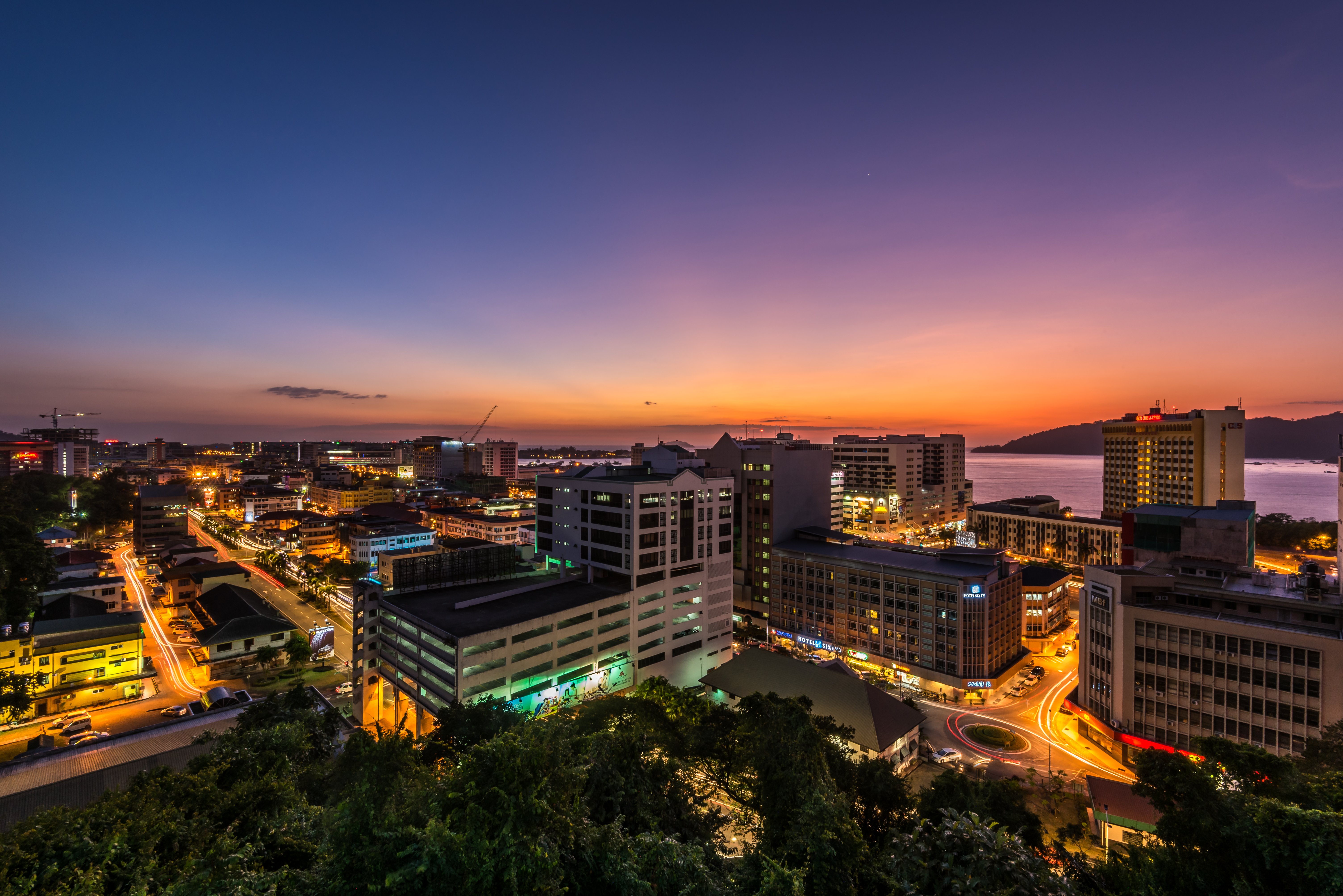 HOLIDAY INN EXPRESS KOTA KINABALU CITY CENTRE 8/55