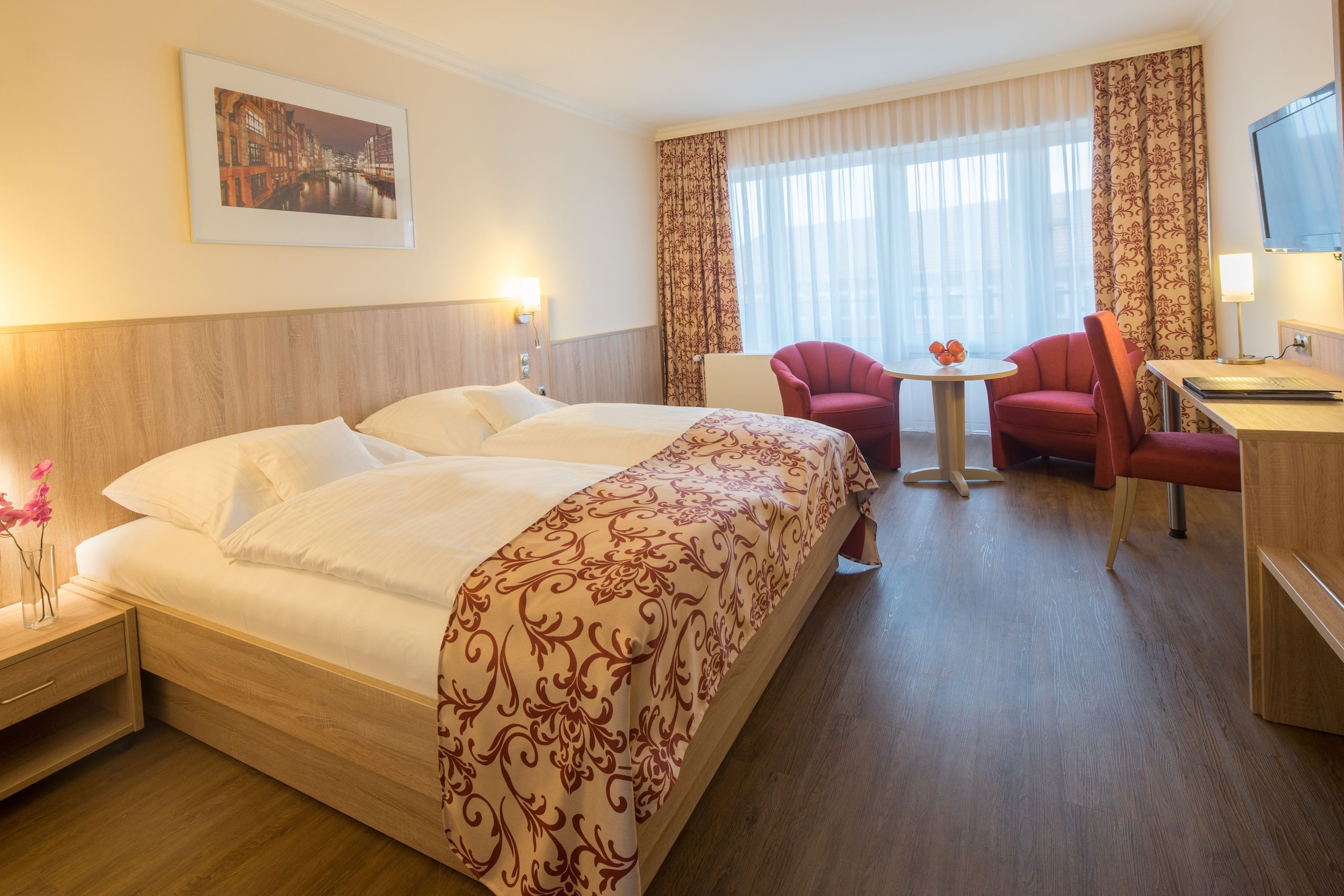 Economy, Family, Double Bed, Kitchenette