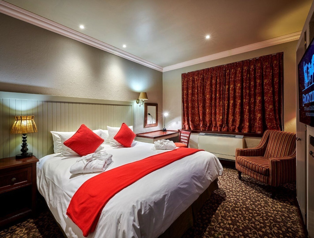 Frontier Inn 10/37