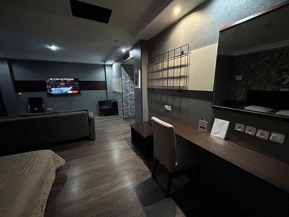 Athina Airport Hotel 46/67