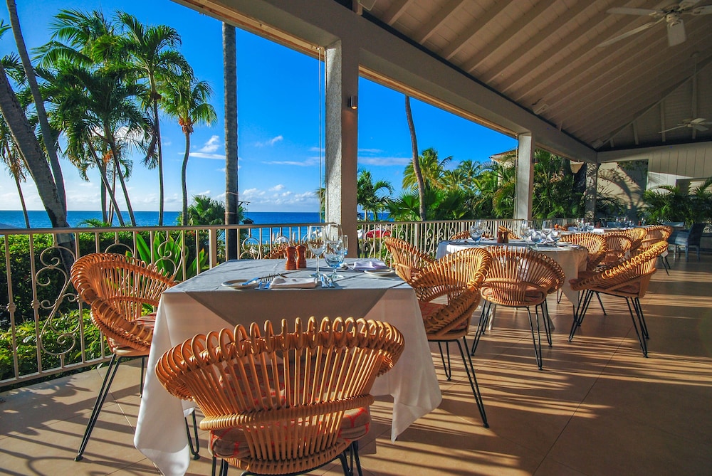 Cove Suites At Blue Waters 24/50