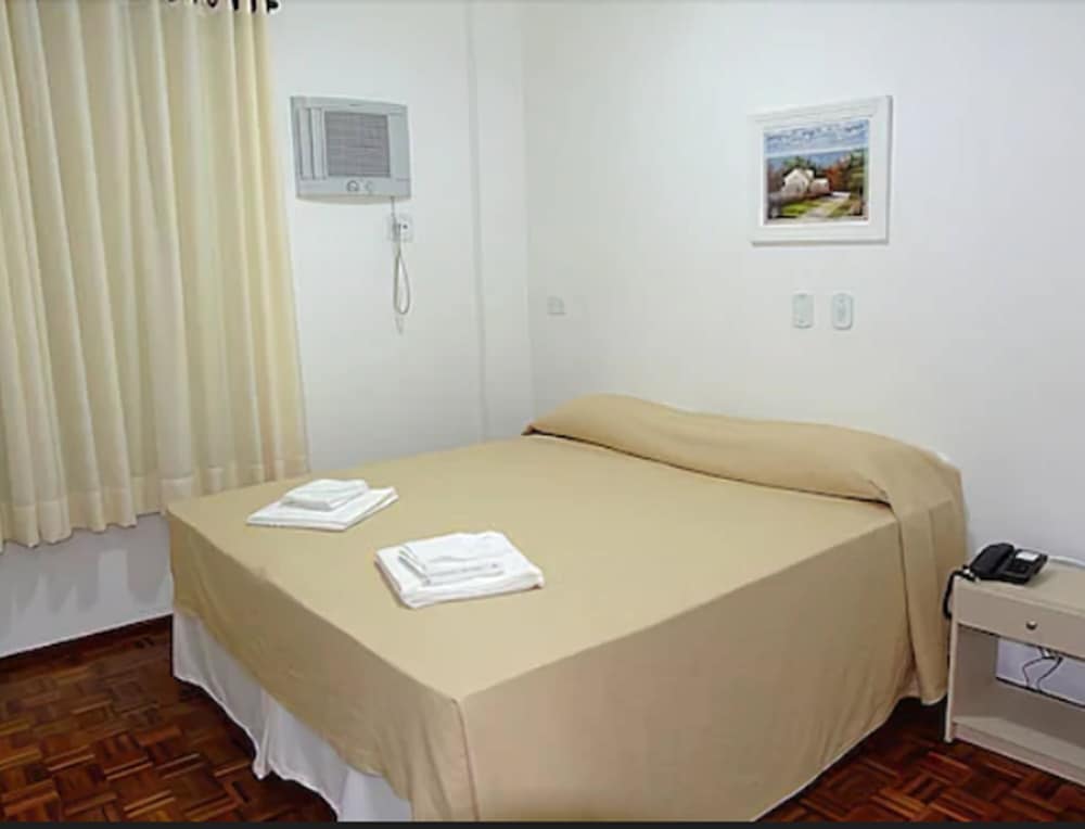 HOTEL LONDRISTAR — photo 2