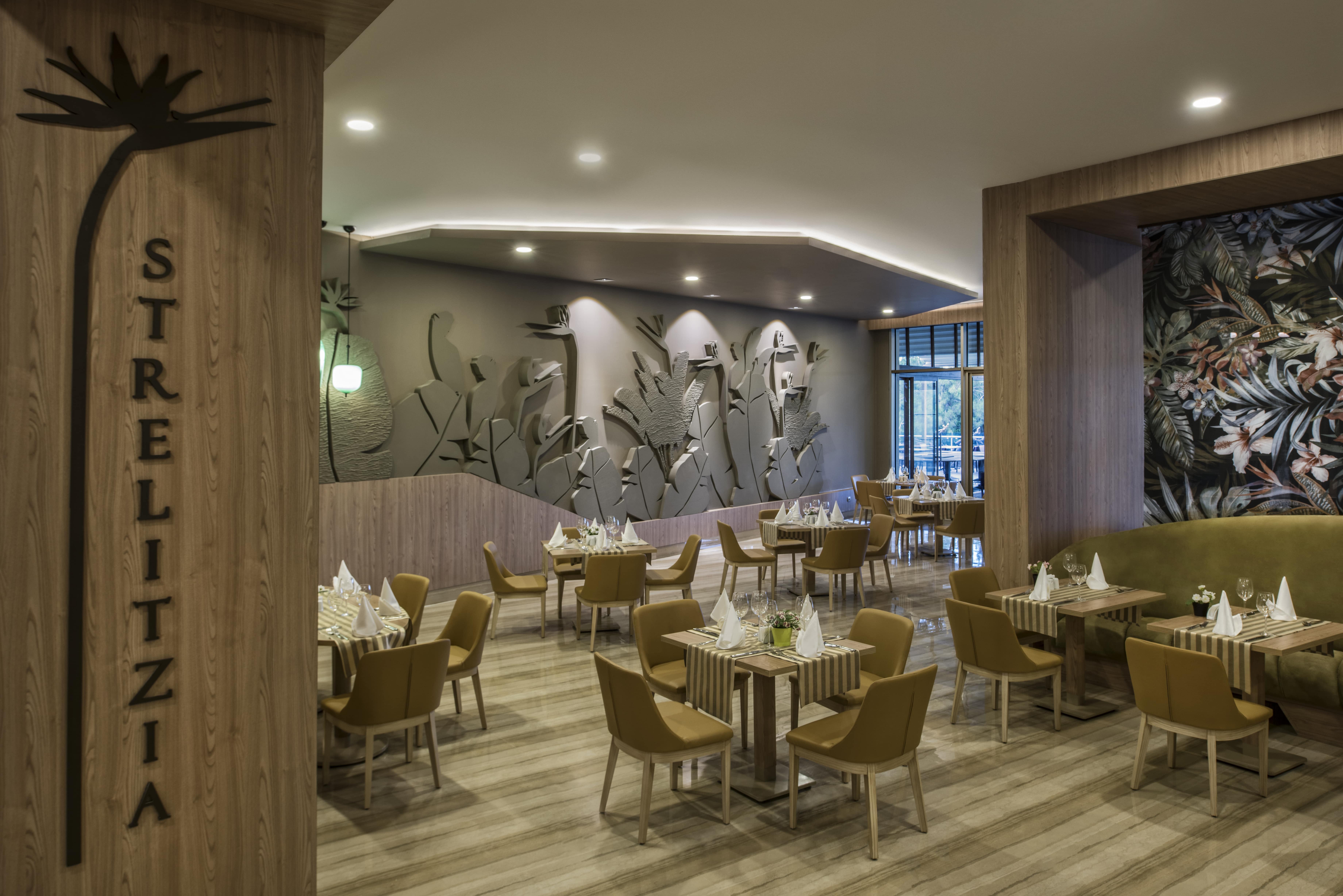 Delphin Be Grand Resort 20/32